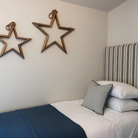 Neddy Meadow Grinton